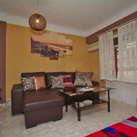 Diamante Apartment
